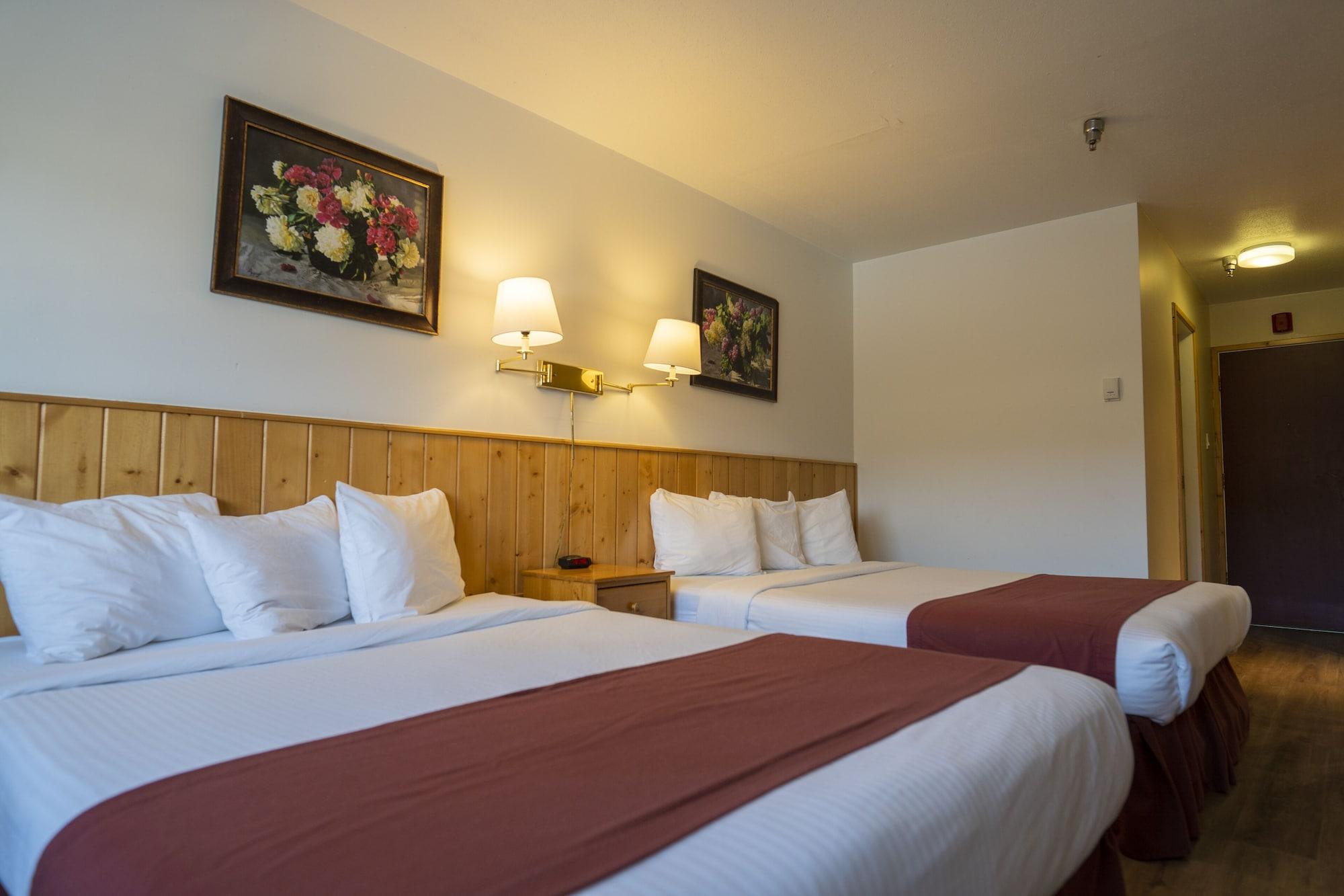 Canadas Best Value Inn- Riverview Hotel Whitehorse Bagian luar foto