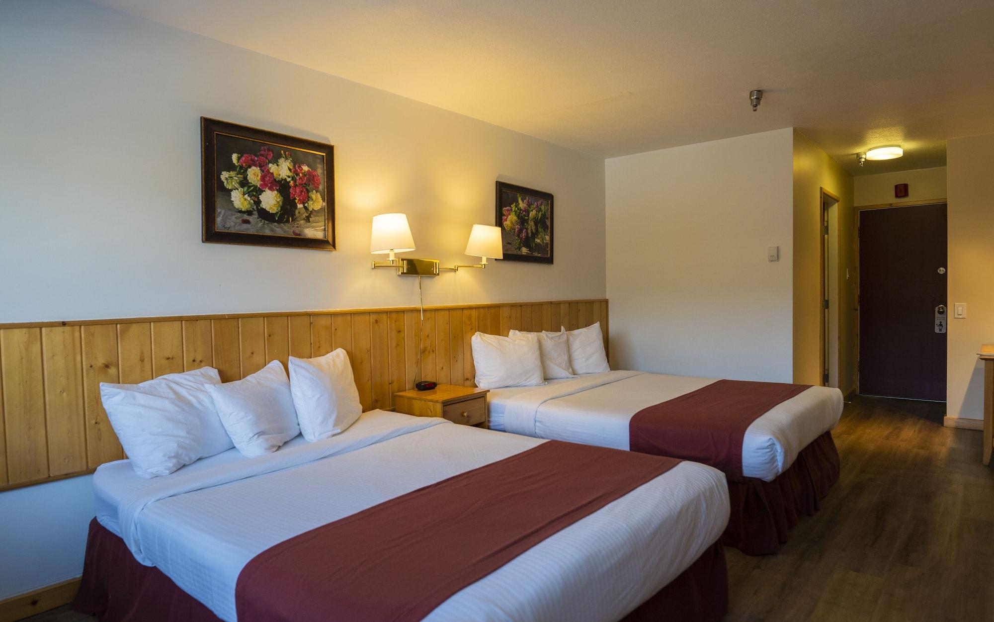Canadas Best Value Inn- Riverview Hotel Whitehorse Bagian luar foto